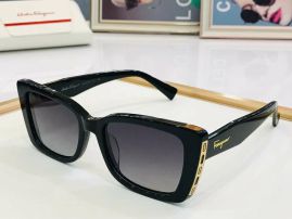 Picture of Ferragamo Sunglasses _SKUfw49840769fw